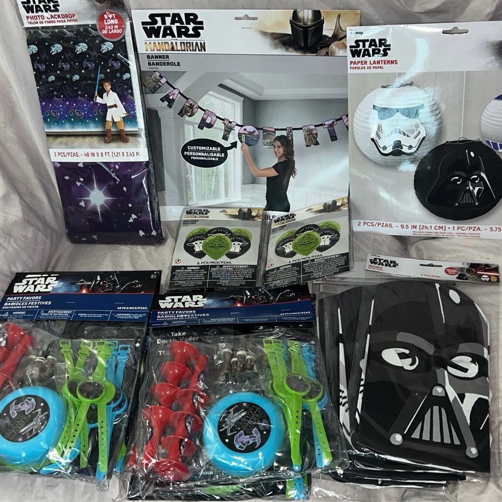Star Wars Black and Green Party Decorations Set
